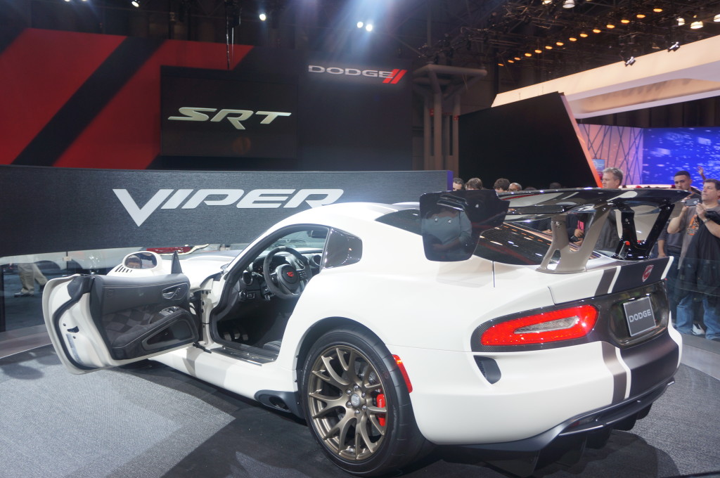 17 Dodge Viper