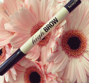 Benefit Cosmetics High Brow Highlighting Pencil, Guide to the Perfect Brow