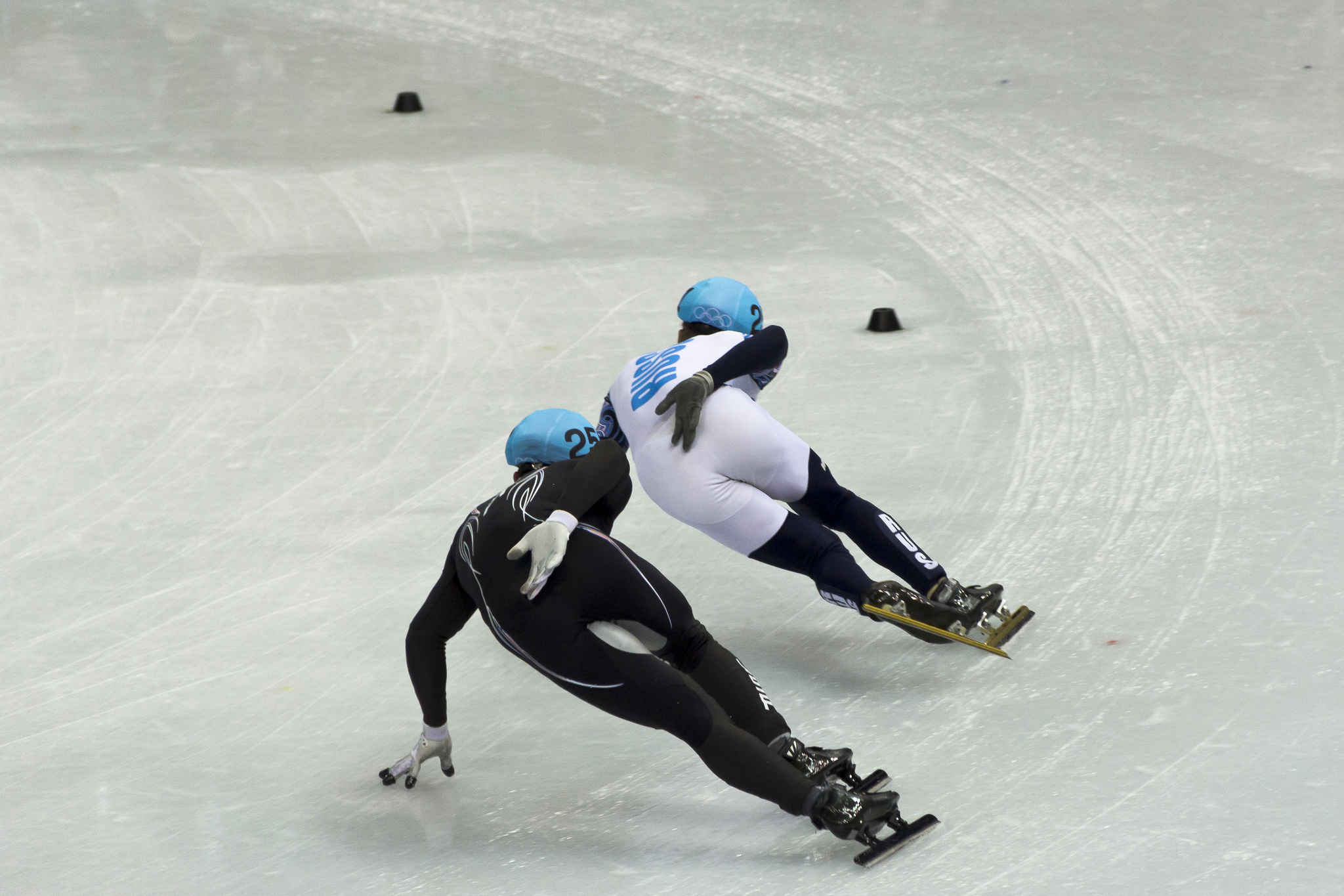 Speed Skating. by Pawel Maryanov