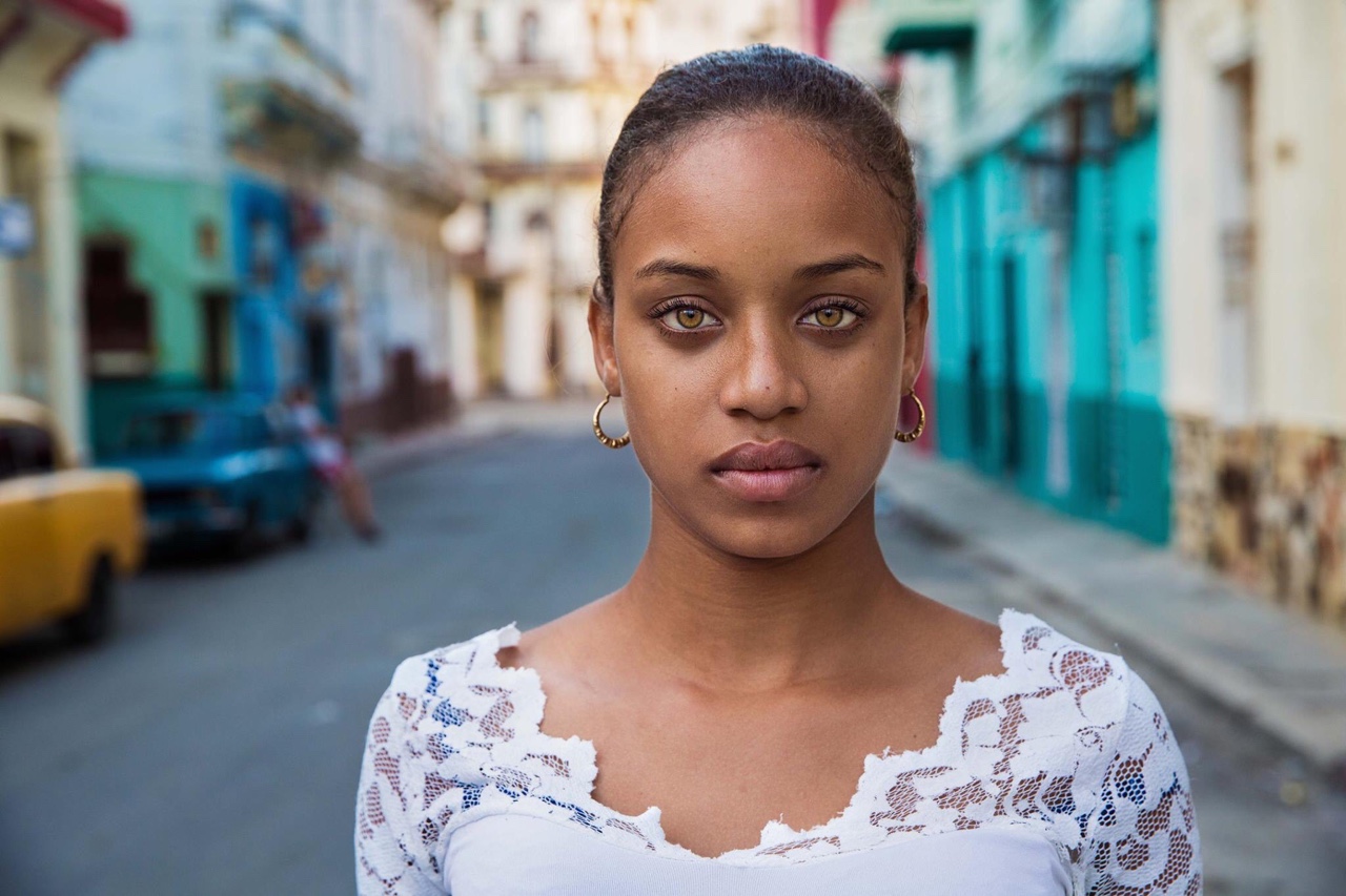Girl from Cuba Photo by Mihaela Noroc