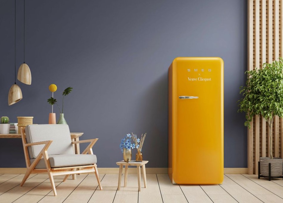 Smeg x Veuve Clicquot